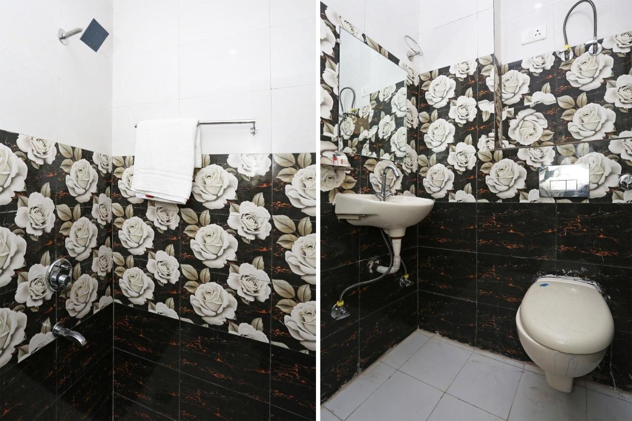 Hotel Oyo Rose Residency Near Dwarka Sector 9 Metro Station Nueva Delhi Exterior foto